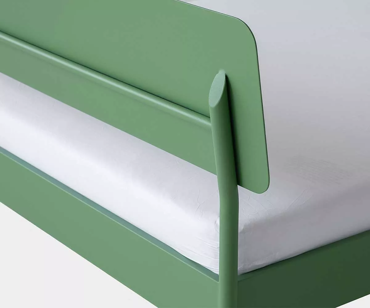 ATROX Metallbett Kopfteil hinten Detail eine Kopfteils aus Metall in Grün